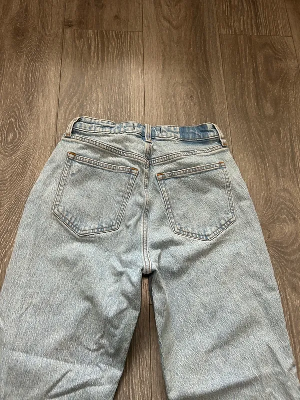 Abercrombie & Fitch Curve Love Vintage Straight High Rise Jeans Size 2 Short - Image 6