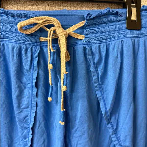 Free People Movement Women Size Small Blue Dreamwork‎ shorts Elastic drawstring - Image 2