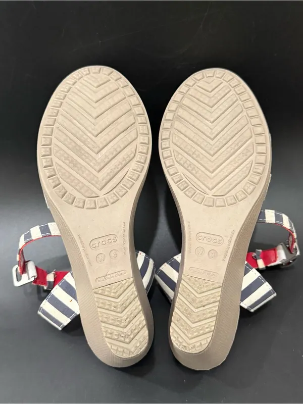 CROCS Leigh Nautical Striped Ankle Strap Wedge Sandals Size 8 - Image 7