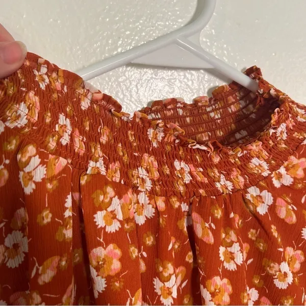 J. Crew Factory Women's Smocked Shirt Orange Floral‎ Long Sleeve Mock Neck AS356 - Image 6