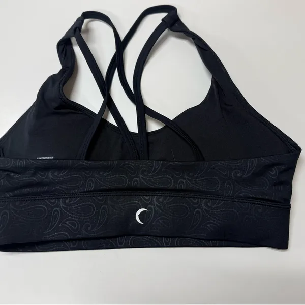 Zyia Active Bra with Strappy Back: Size Medium - Image 5