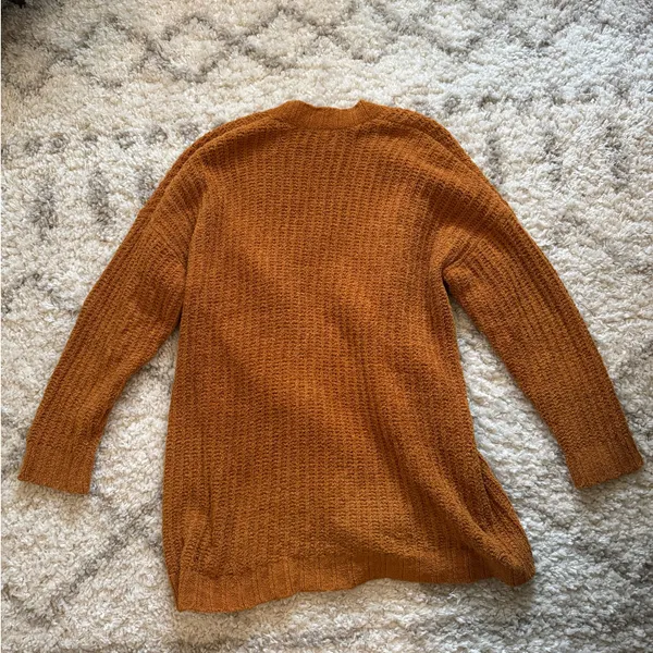 American Eagle Sweater - Image 2
