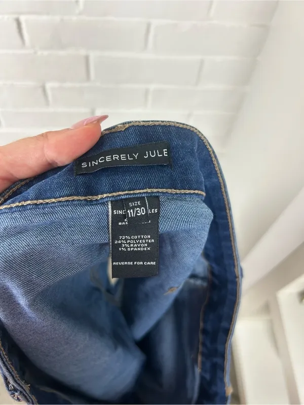 Sincerely Jules Front Pocket Zip Up Denim Mini Skirt Size 30 Blue - Image 3