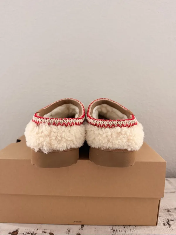 UGG Tasman Maxi Curly Slippers – Women’s Size 8 - Image 5