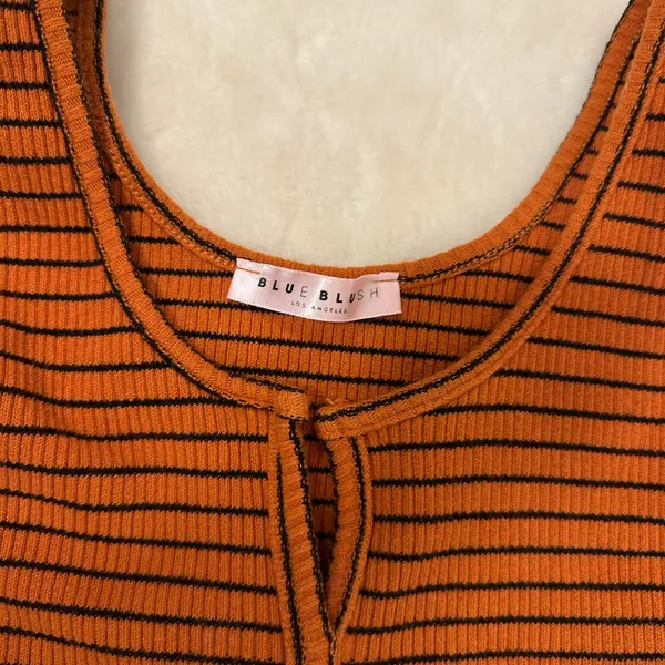 Blue Blush Los Angeles Orange Striped 2 piece casual Set! Size medium! - Image 3