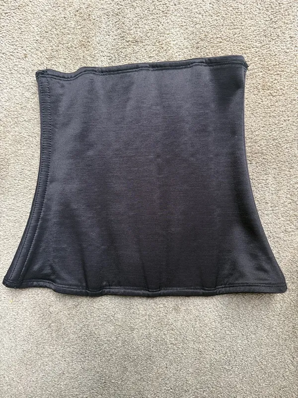 Woman’s Small MiracleSuit Black Waist Trainer Corset Shaper 15 Eyelet Closure - Image 5