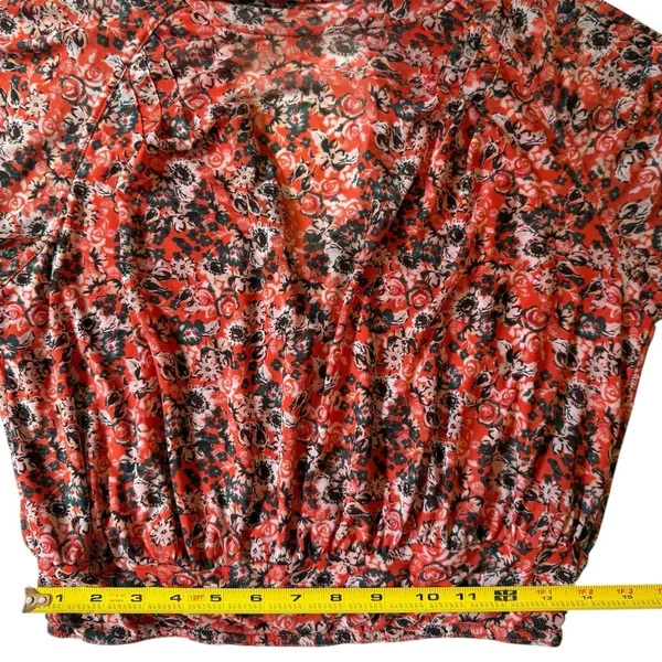 Free People All Dolled Up Top Red Combo Open Back Sheer Tie Cuffs Size Medium - Image 12