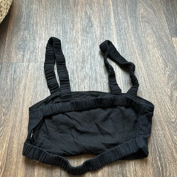 Abercombie & Fitch Black Crop Top - Image 3