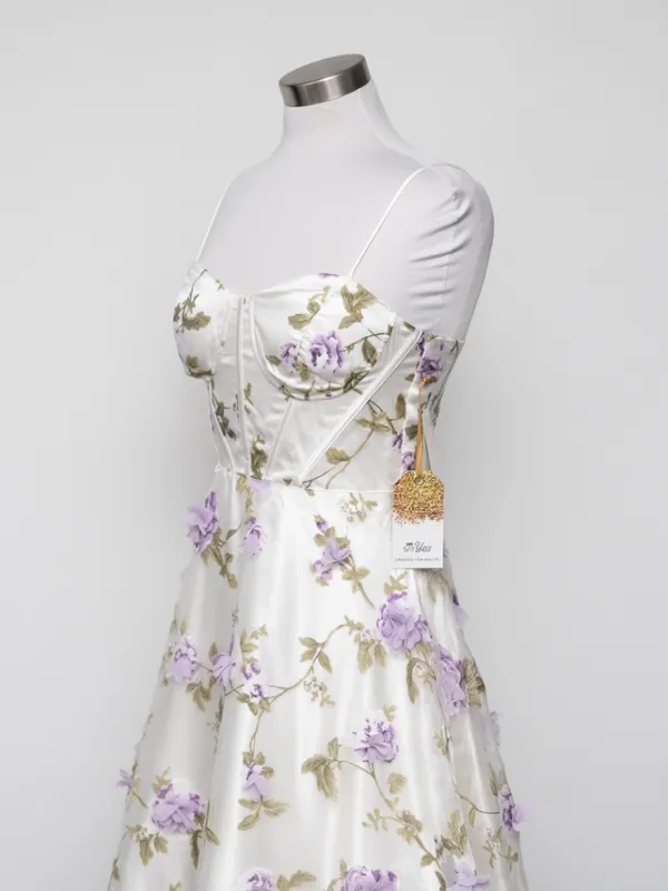 TLC Say Yes - 3D Floral Embellished Sweetheart Ball Gown - Image 10