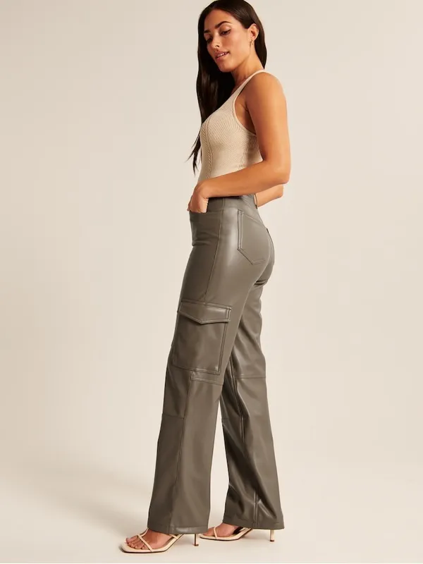 NEW Abercrombie & Fitch Curve Love Vegan Leather Cargo 90s Relaxed Pants 31/12 - Image 3