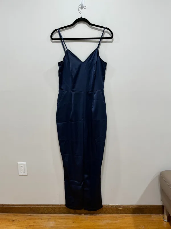 Lulus Navy Satin Jumpsuit Spaghetti Strap Wide Leg Elegant Evening Size medium - Image 2