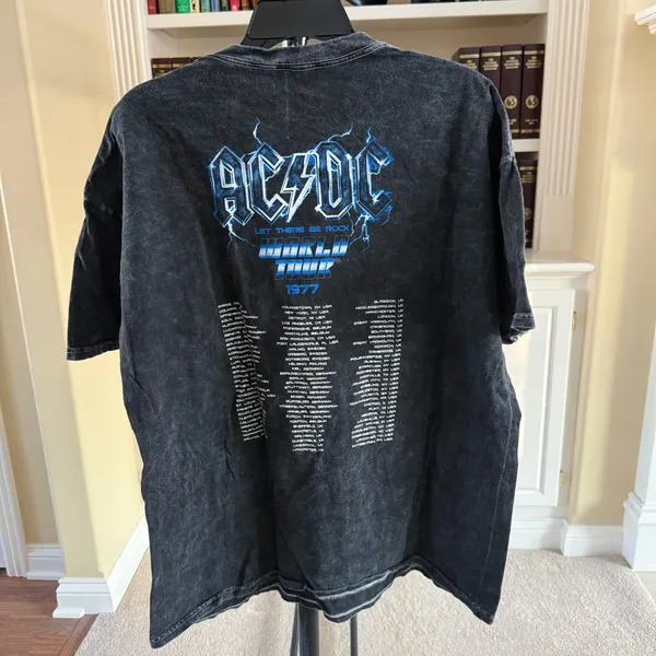 AC/DC graphic Consert Graphic Tee Shirt Black Size XL - Image 2