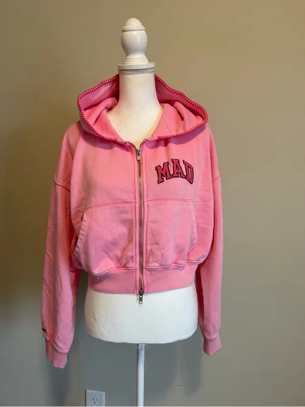 NWT Mad Happy X Gap Pink full size cropped hoodie size large limited edition - Image 6