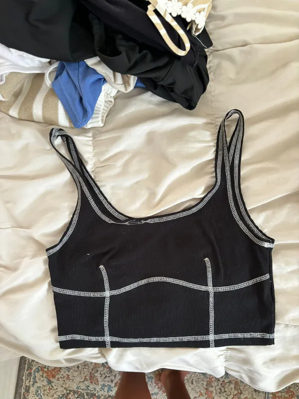 Black Tank With White Outline - Image 3