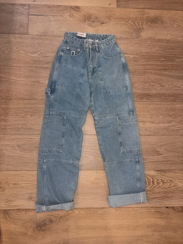 urban outfitters cargo jeans 24” - Image 7