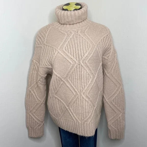 Caslon Women’s Chunky Cable Knit Turtleneck Sweater Size Medium NWOT - Image 3
