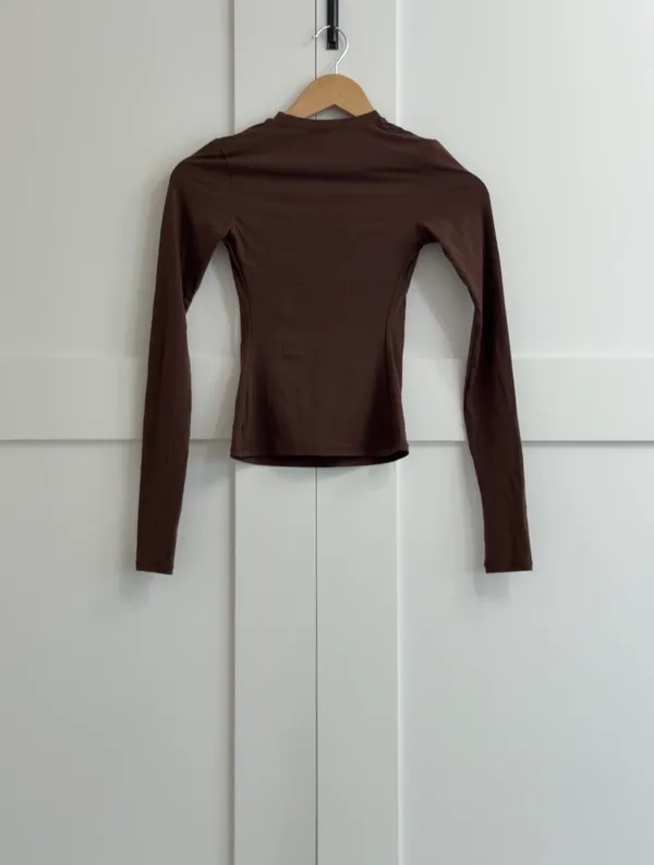 NWT Skims Fits Everybody Long Sleeve T-Shirt XXS - Image 3