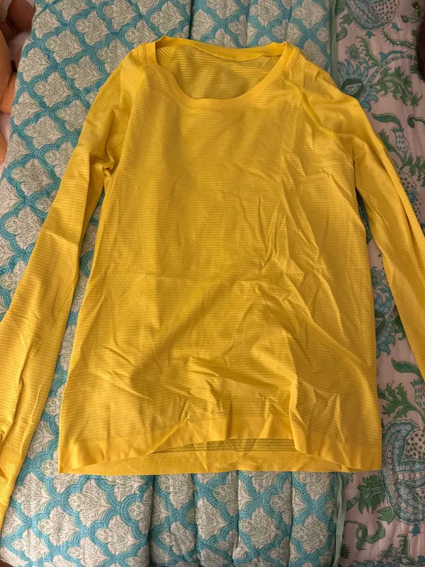 Lululemon Long Sleeve Swiftly - Image 2