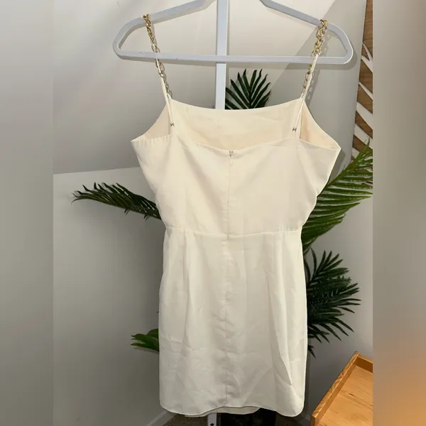 Amanda Uprichard Revolve Mini Asymmetrical Stilla Wrap‎ Dress Chain Size Large - Image 8