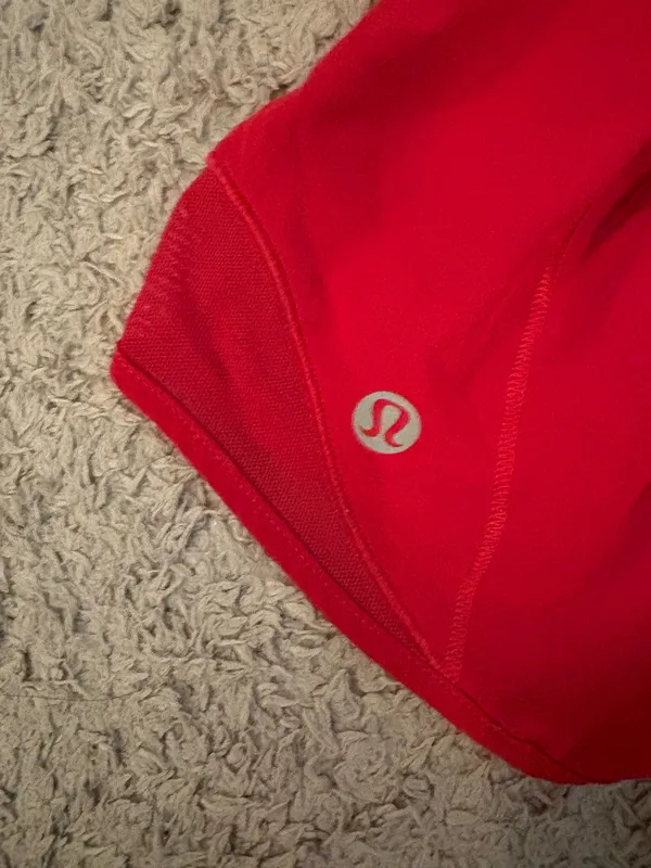 Lululemon Shorts Hotty Hot - Image 2