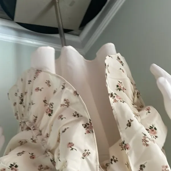 Lulus Romantic Muse Cream Floral Print Tie-Front Ruffled Mini Dress Medium NEW - Image 9