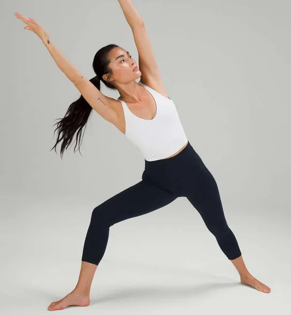Lululemon White Align Crop Tank in Size 10 - Image 3