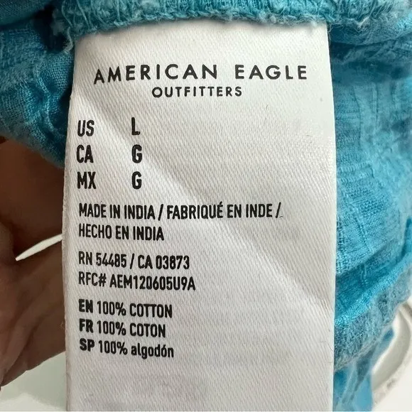 NWT American Eagle Blue Gauze Boho Cropped Smocked Top Size L - Image 6