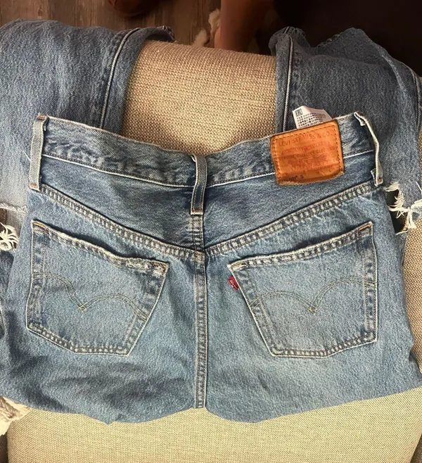 Levi 501 Jeans - Image 3