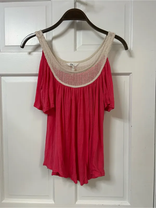 Kirra Hot Pink Cold-Shoulder Top with Cream Crochet Yoke - Image 2