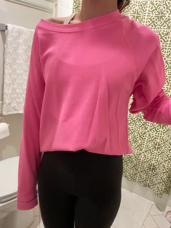 Gap Hot Pink Crewneck. - Image 3