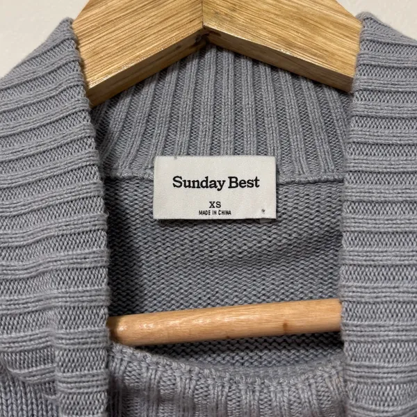 Aritzia Sunday Best Organic Cotton Cashmere Cropped Sweater Size XS Oversized - Image 3