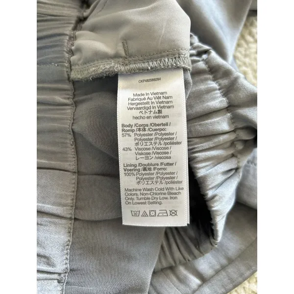 Madewell Straight Leg Full Length Pants in Satin Dusk Grey Size M (#4) - Image 7