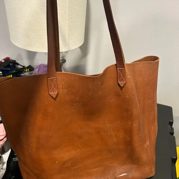 Madewell Elegant Brown Leather Tote Bag Genuine Leather see imperfection on bag - Image 3