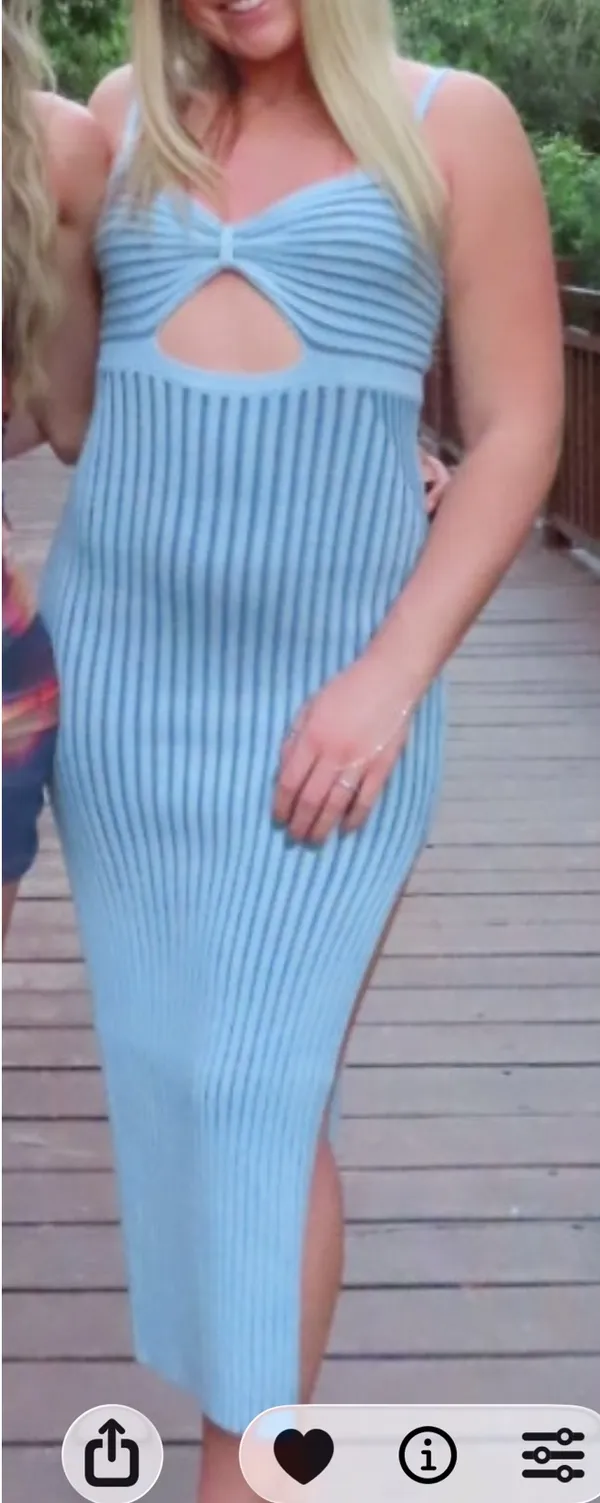 FashioNova Light Blue maxi dress - Image 2