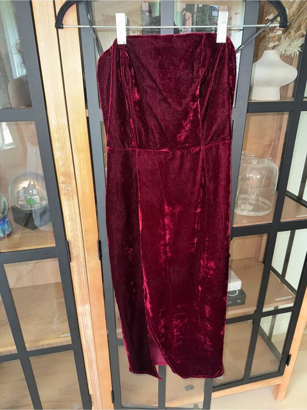 Lulu’s Hey Baby Burgundy Velvet Strapless Bodycon Midi Dress cocktail bodycon - Image 6