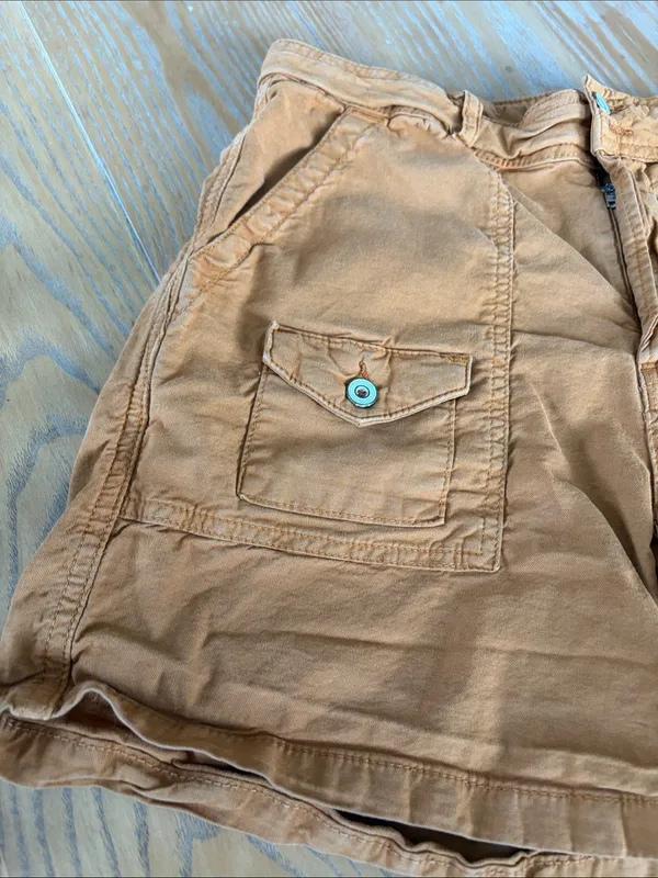 Anthropologie Rust-Tan Cargo Shorts - Image 3