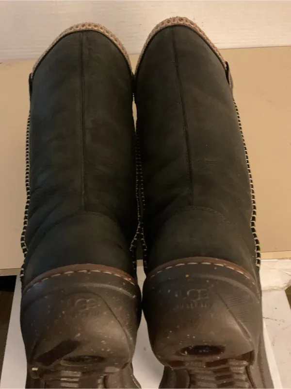 UGG women black brown leather tall Swell boots US 9 - Image 4