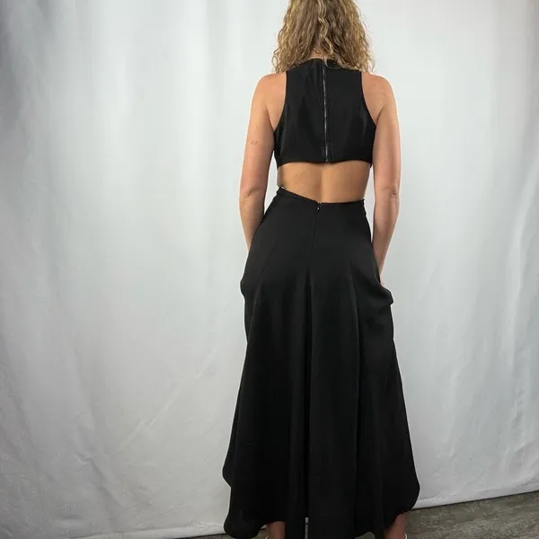 Lulus Open Back Sleevelss Flowing Midi Dress in‎ Black Size Small - Image 4