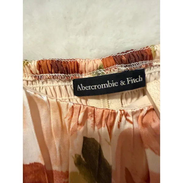 Abercrombie & Fitch Floral Satin Crop Top Medium Long Sleeve Blouse Orange - Image 7