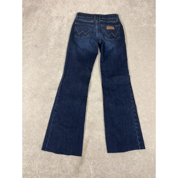 wrangler mid tise trouser raw hem size 24x30‎ dark wash Cut To 30in Inseam - Image 8