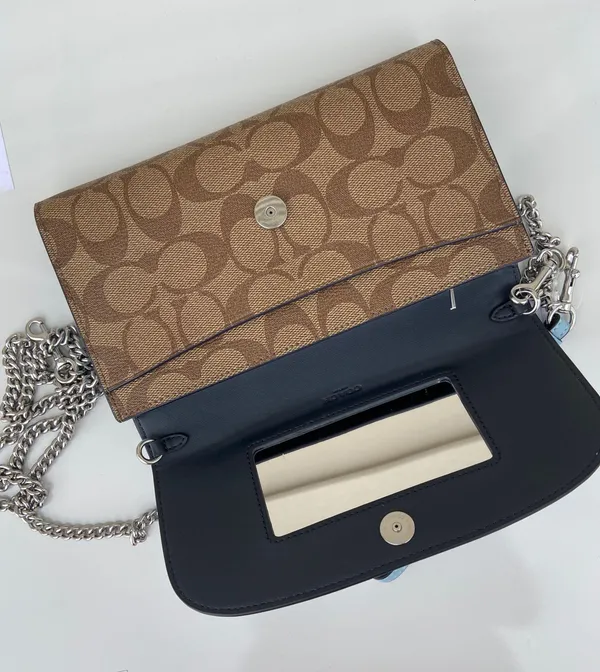 Coach Gemma Women's Clutch Crossbody Signature - Image 7