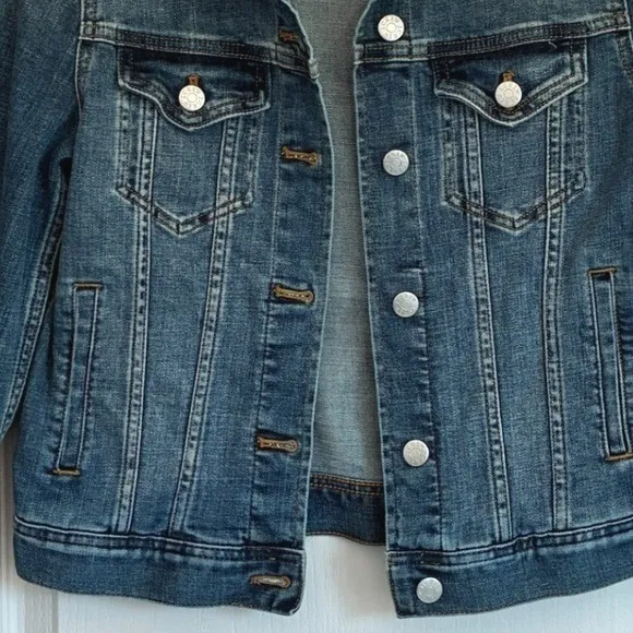 J.Crew Womens Medium Wash Denim Trucker Jacket XS Blue Cotton Button‎ Up Pockets - Image 6