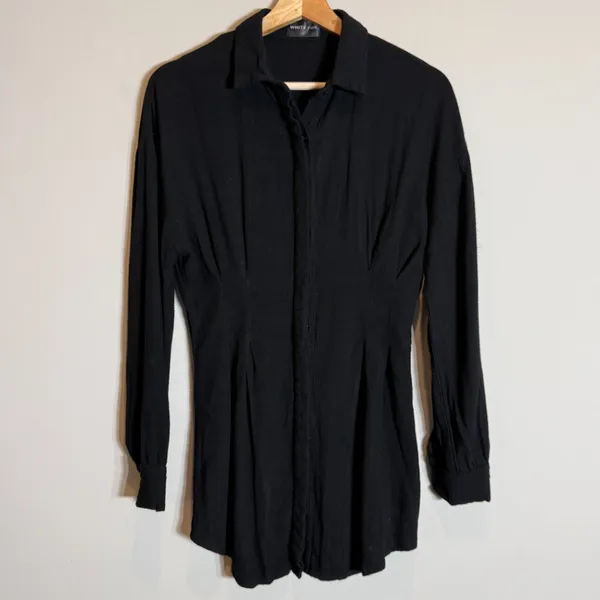 White Fox Feels Like A Holiday Shirt Dress Womens Small Black Micro Mini Pleated - Image 7