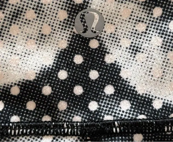 Lululemon - Black Polka-Dot Floral Cropped Leggings - Womens Size 4 - Image 6