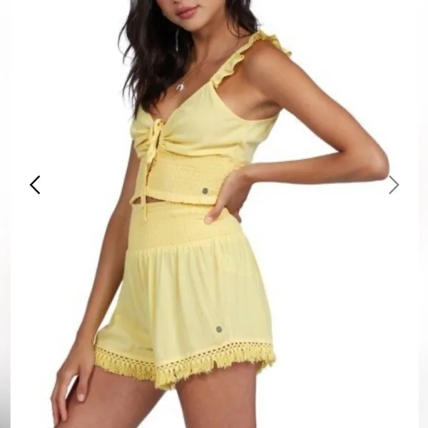 Roxy Endless beauty beach shorts yellow M pull on lightweight stretch - Image 10