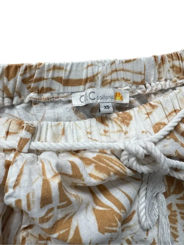 C&C California Cream and Golden Yellow Tropical Tiered Maxi Skirt - Image 2