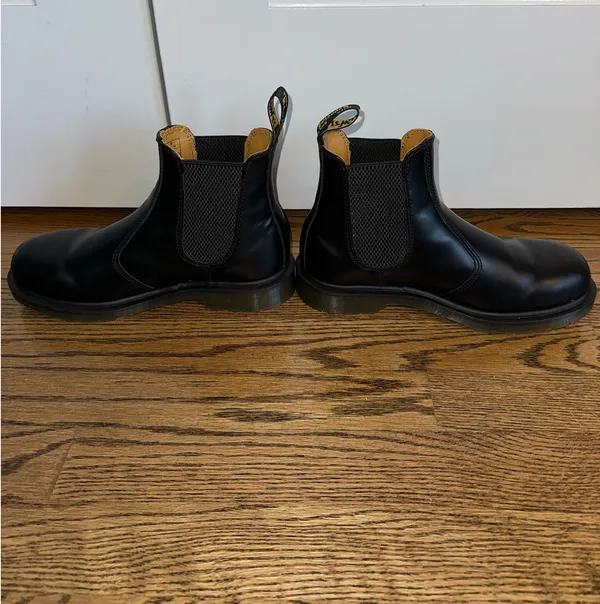 Dr. Martens Chelsea Boots - Image 3