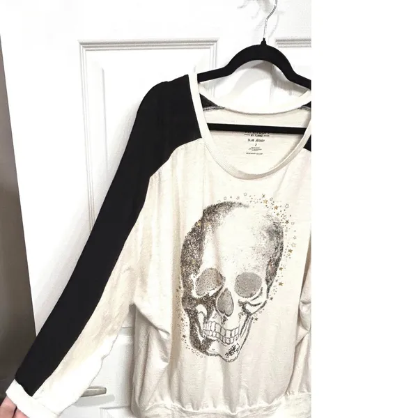 Torrid Super Soft Slub Jersey Skull Graphic Raglan Tee Edgy Halloween Size 2(2X) - Image 9