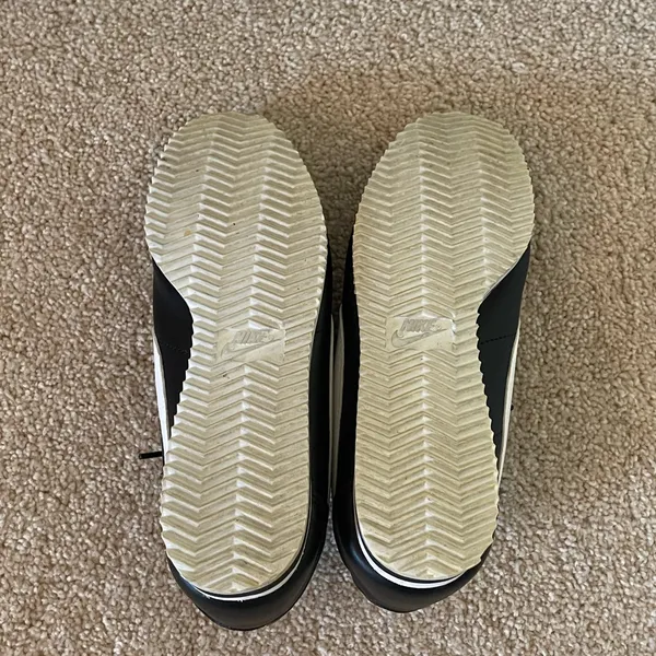 Nike Classic Cortez Black White 807471-010 Women’s Size 7 - Image 5