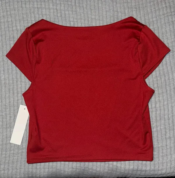 Red Cropped Square Neck Ribbed Crop Top - Image 4